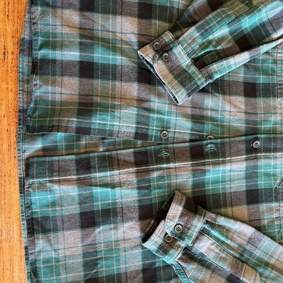 Vintage L.L. Bean Chamois Cloth Shirt Plaid with Patch Repair Cotton L-Reg - Picture 7 of 12